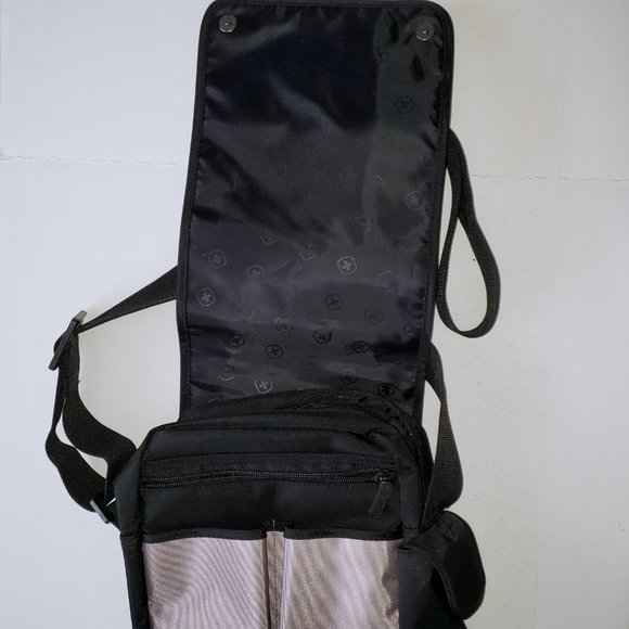 Wenger Unisex Cross Body Tablet/Camera Bag - Picture 3 of 6